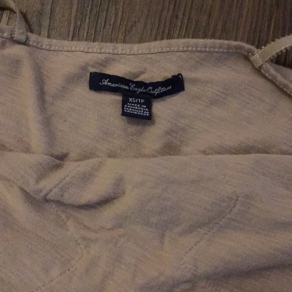 American eagle cami w/ lace detail - Picture 3 of 3